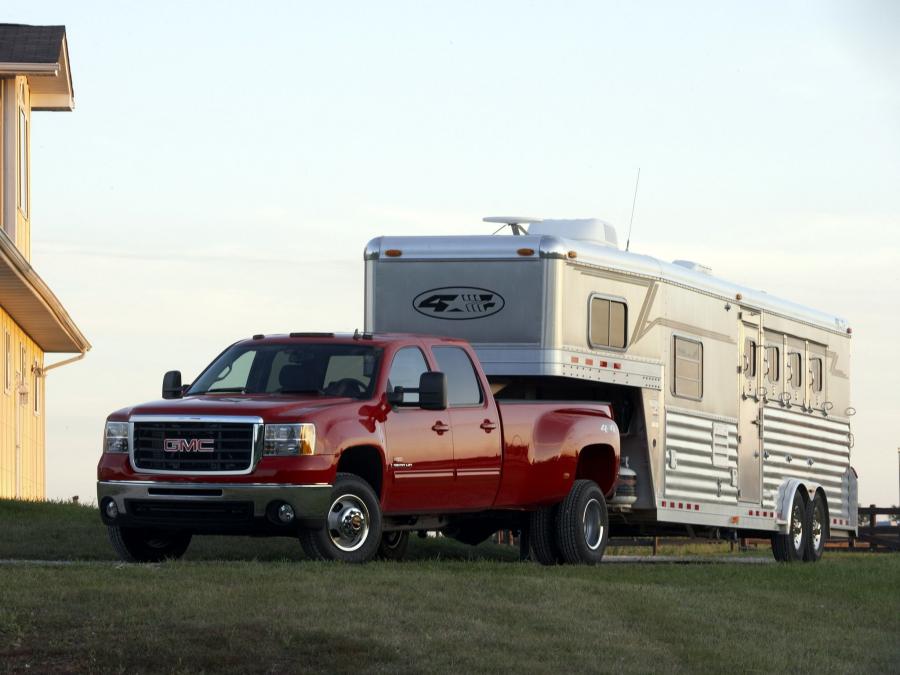  GMC Sierra 3500 HD SLT Crew Cab 2007 года  (фото 8 из 11)